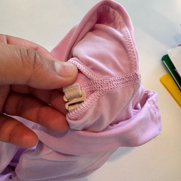 Lululemon Athletica Light Pink Cross-Back Sports Bra #5 - Picture 5 of 6